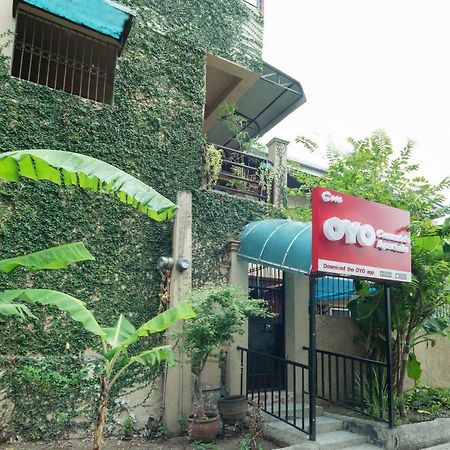 Conrado'S Apartelle Paranaque City Exterior photo