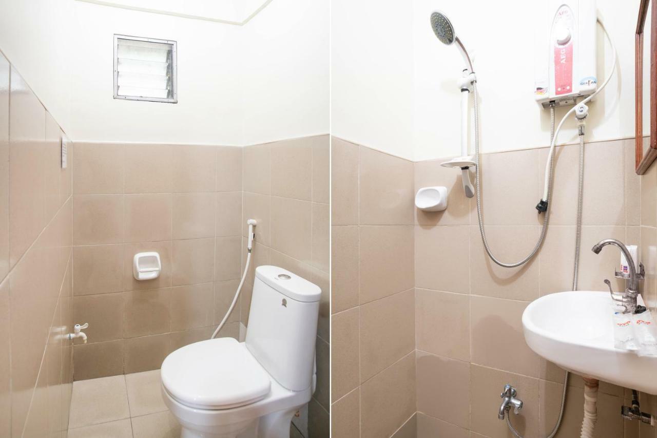 Conrado'S Apartelle Paranaque City Exterior photo
